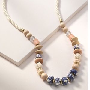 Stella & Dot Abriana Necklace